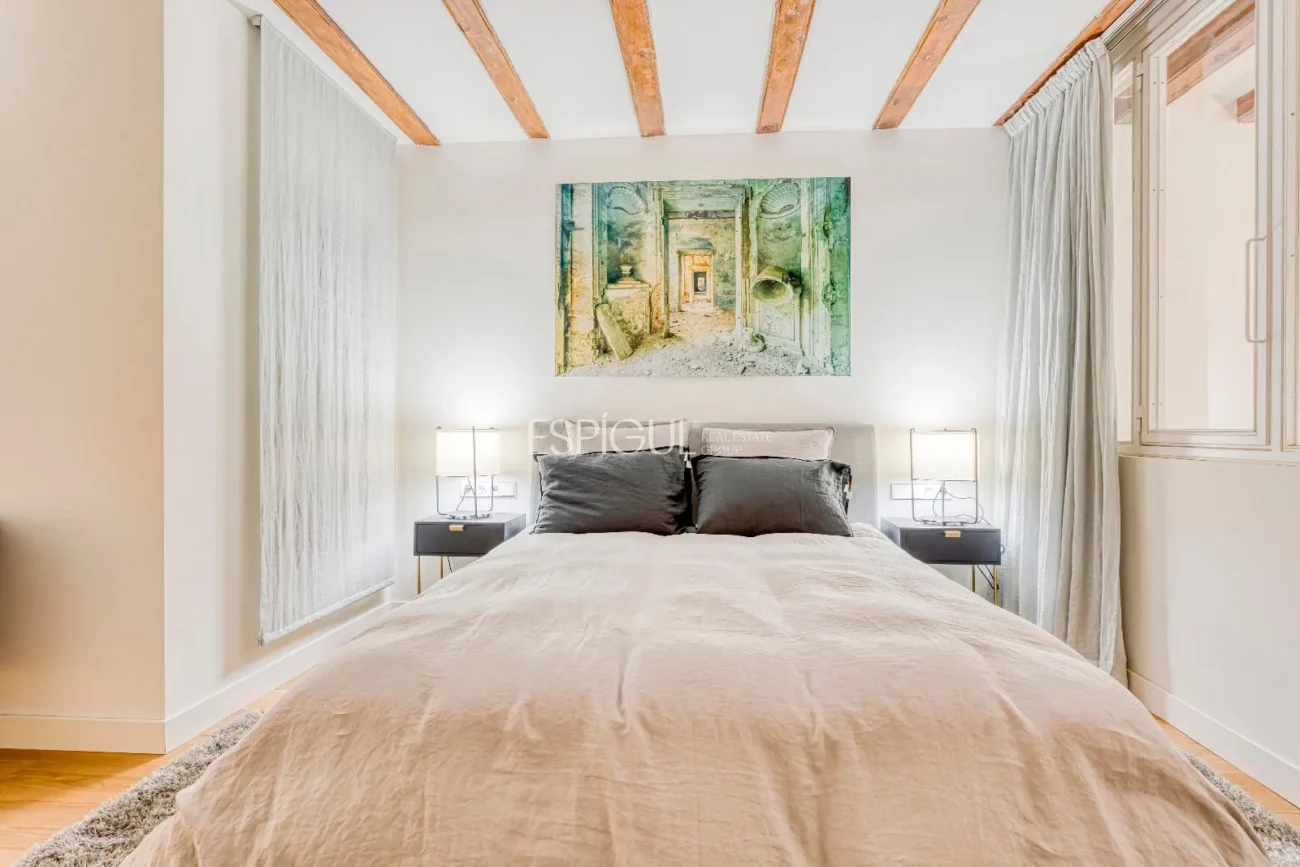 Fantàstic dúplex amb jardí exclusiu al costat del passeig de Gràcia