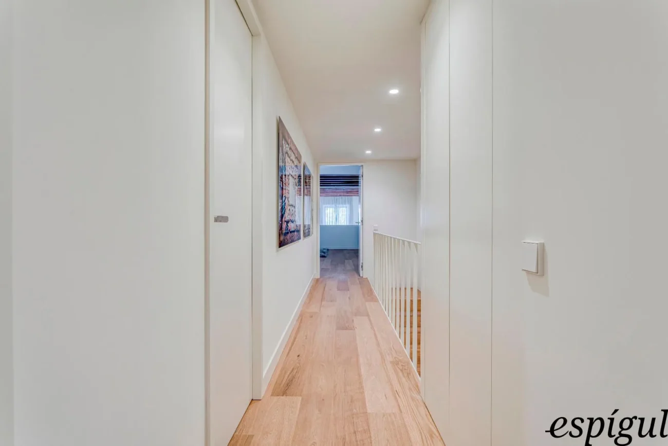 Fantastic duplex with exclusive garden next to Paseo de Gracia