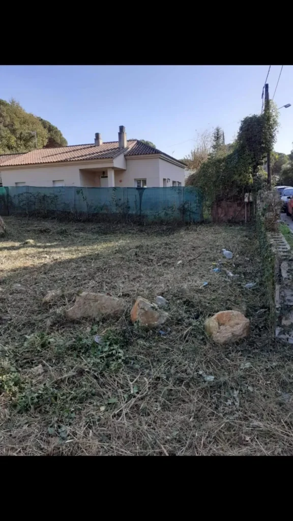 Parcelle à vendre – Urbanisation Llac del Cigne, Caldes de Malavella