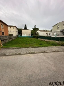 Plot of 355 square meters in Caldes de Malavella