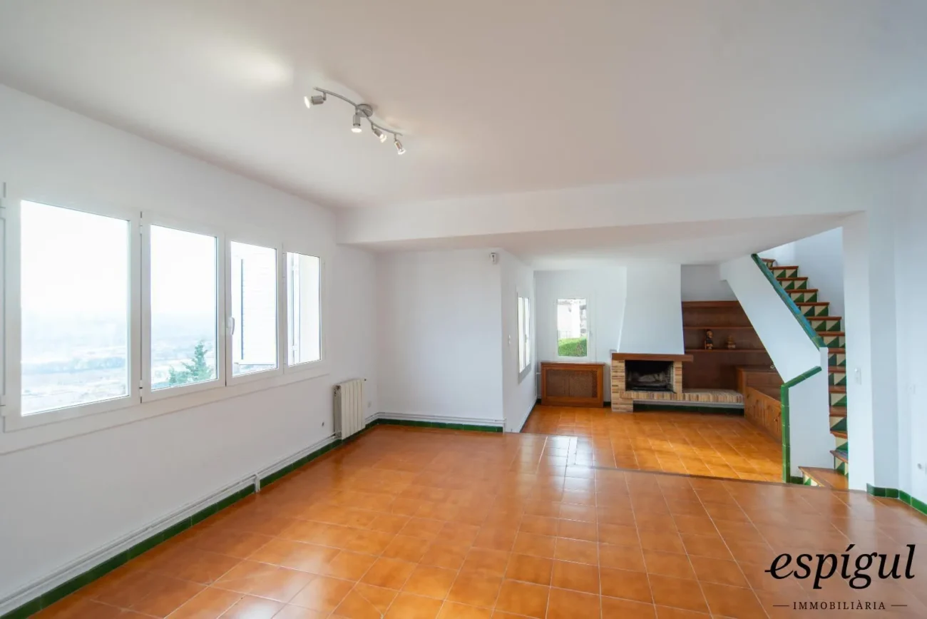 Charming and potential family home in Castell d’Aro