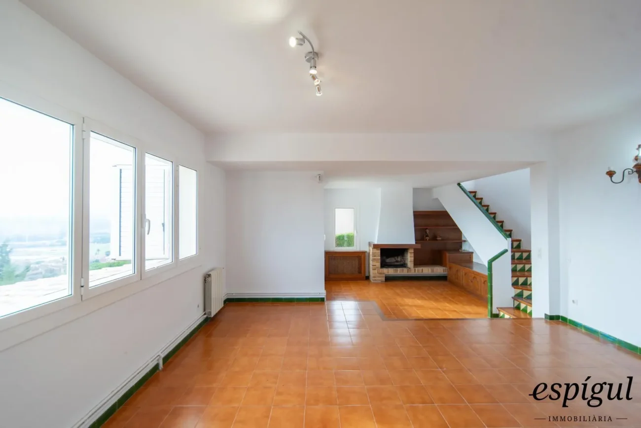 Charming and potential family home in Castell d’Aro