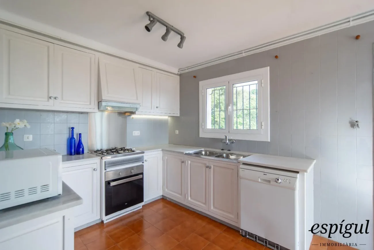 Charming and potential family home in Castell d’Aro