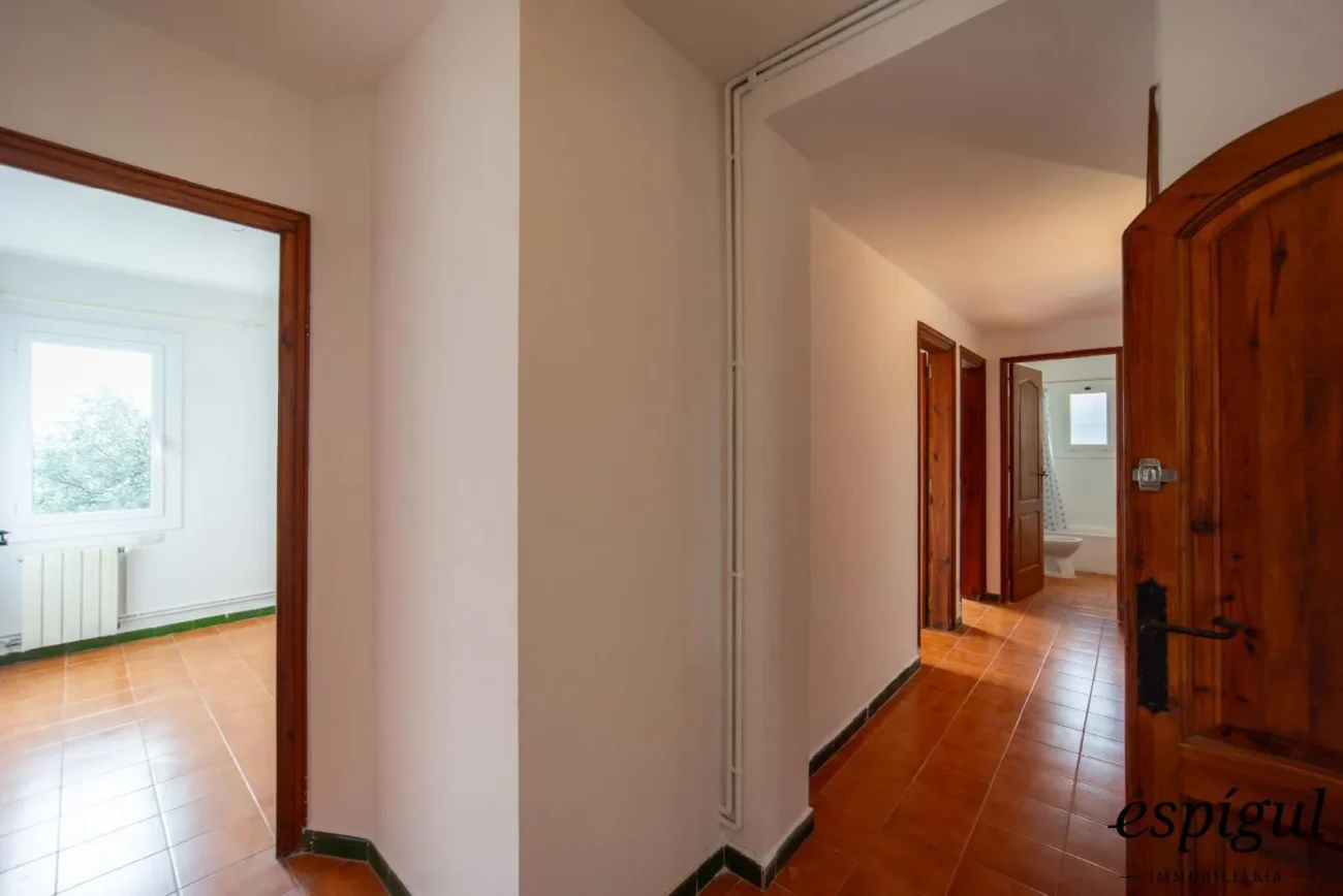 Charming and potential family home in Castell d’Aro