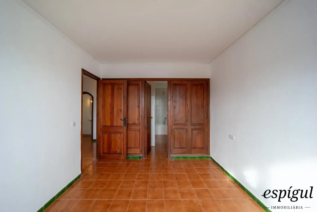 Charming and potential family home in Castell d’Aro