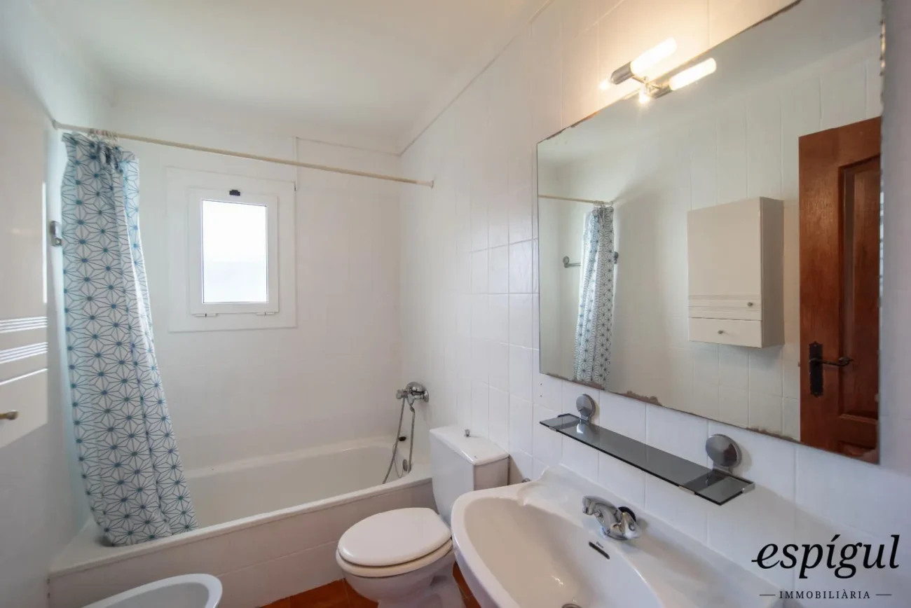 Charming and potential family home in Castell d’Aro