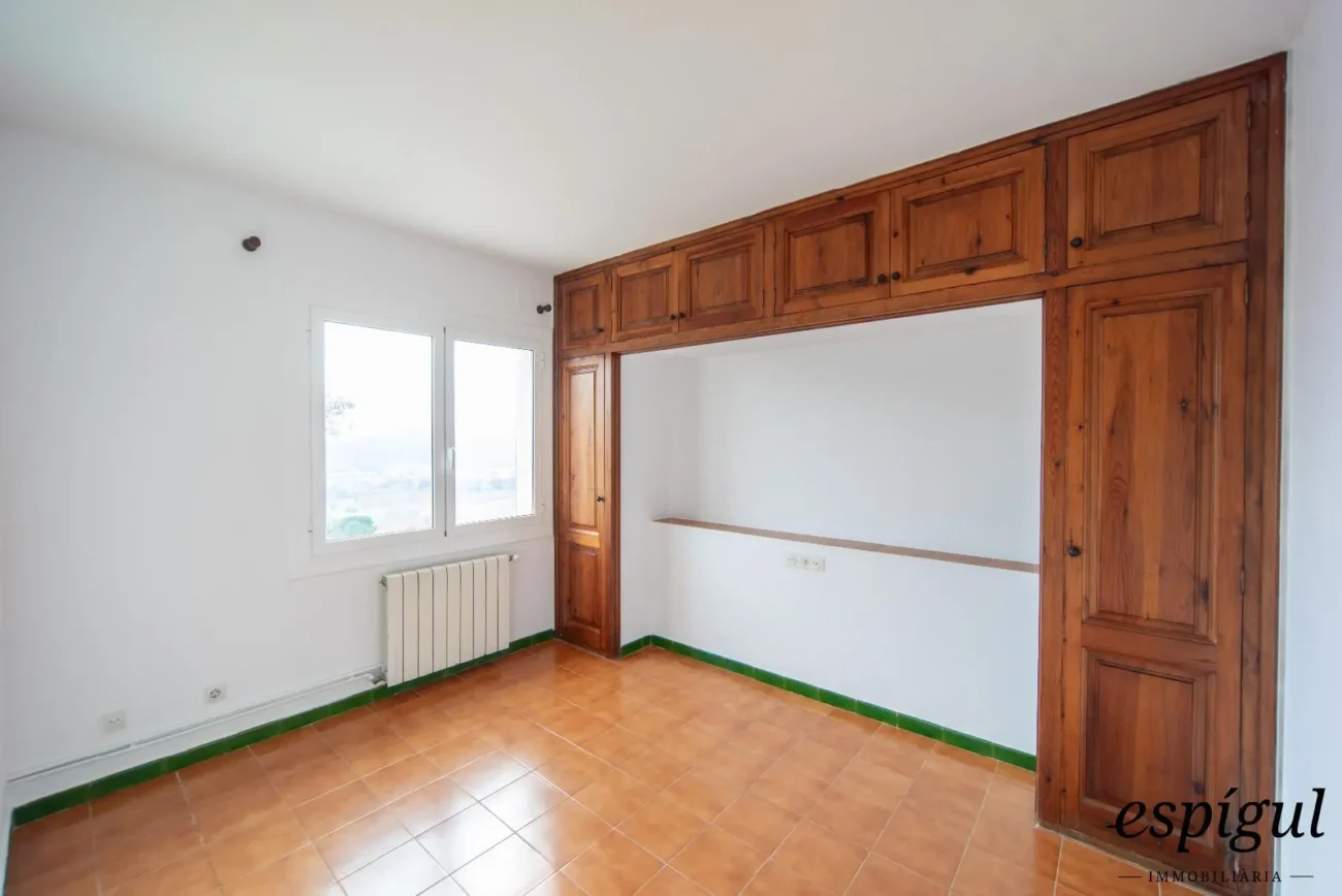 Charming and potential family home in Castell d’Aro