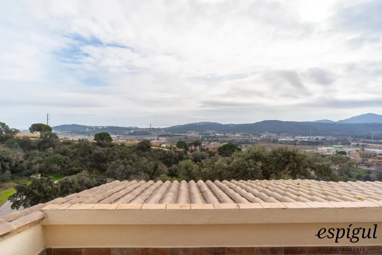 Charming and potential family home in Castell d’Aro