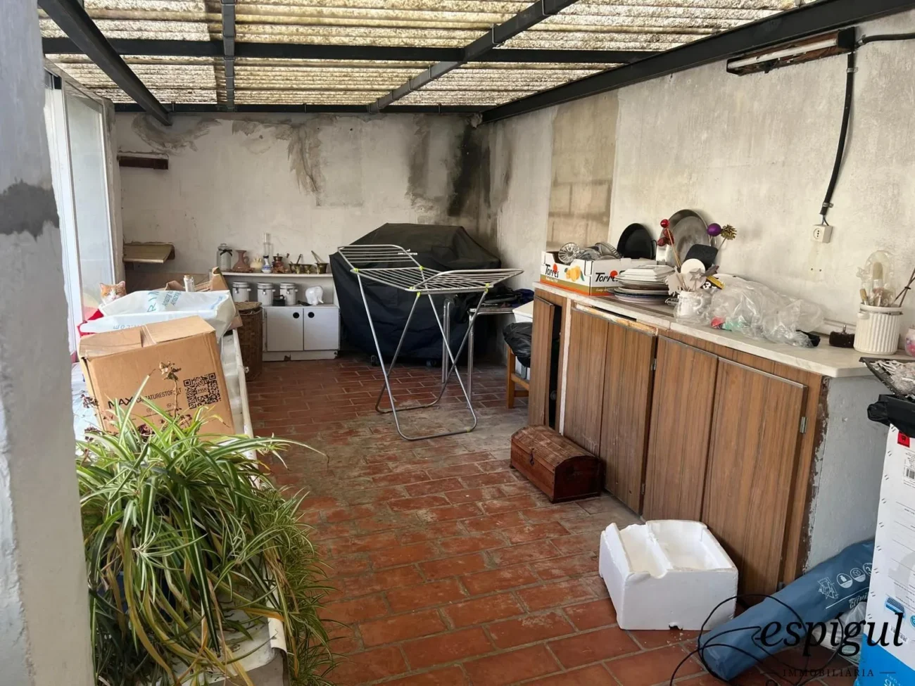 Restaurante con vivienda en venta – La Pujada a l’Avellaneda