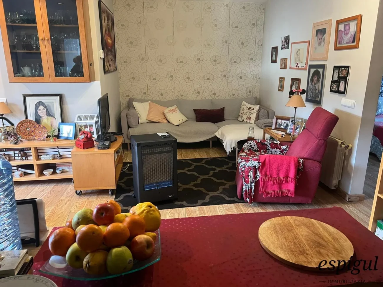 Restaurante con vivienda en venta – La Pujada a l’Avellaneda