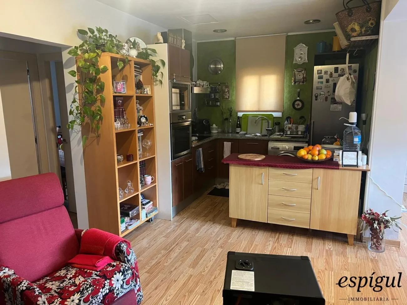 Restaurante con vivienda en venta – La Pujada a l’Avellaneda