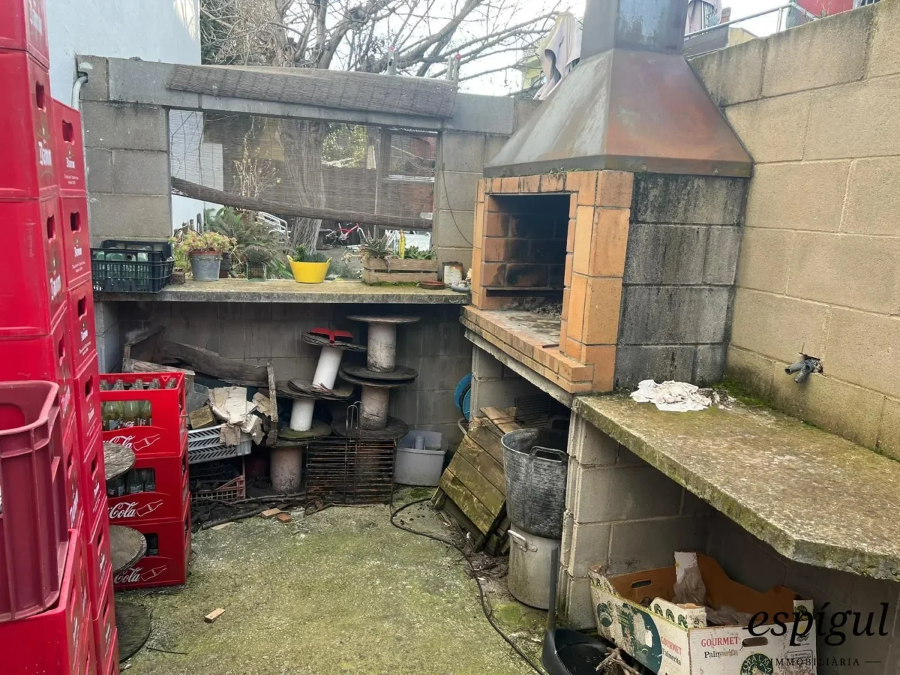 Restaurante con vivienda en venta – La Pujada a l’Avellaneda
