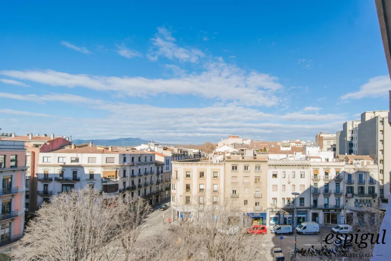 Excepcional pis a la Plaça Marquès de Camps