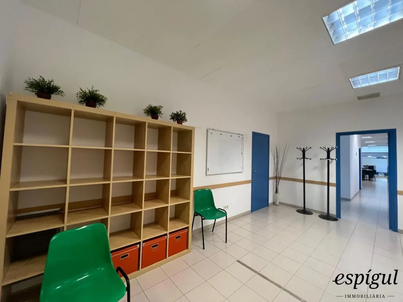 Local en alquiler totalmente equipado