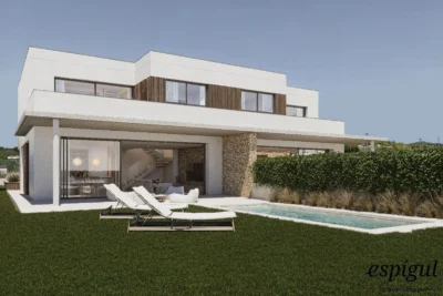 Obra nova a S’Agaró. Vil·la de luxe aparellada.