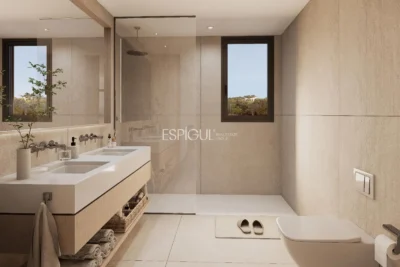 Luxury Homes in S’Agaró with Garden and Pool