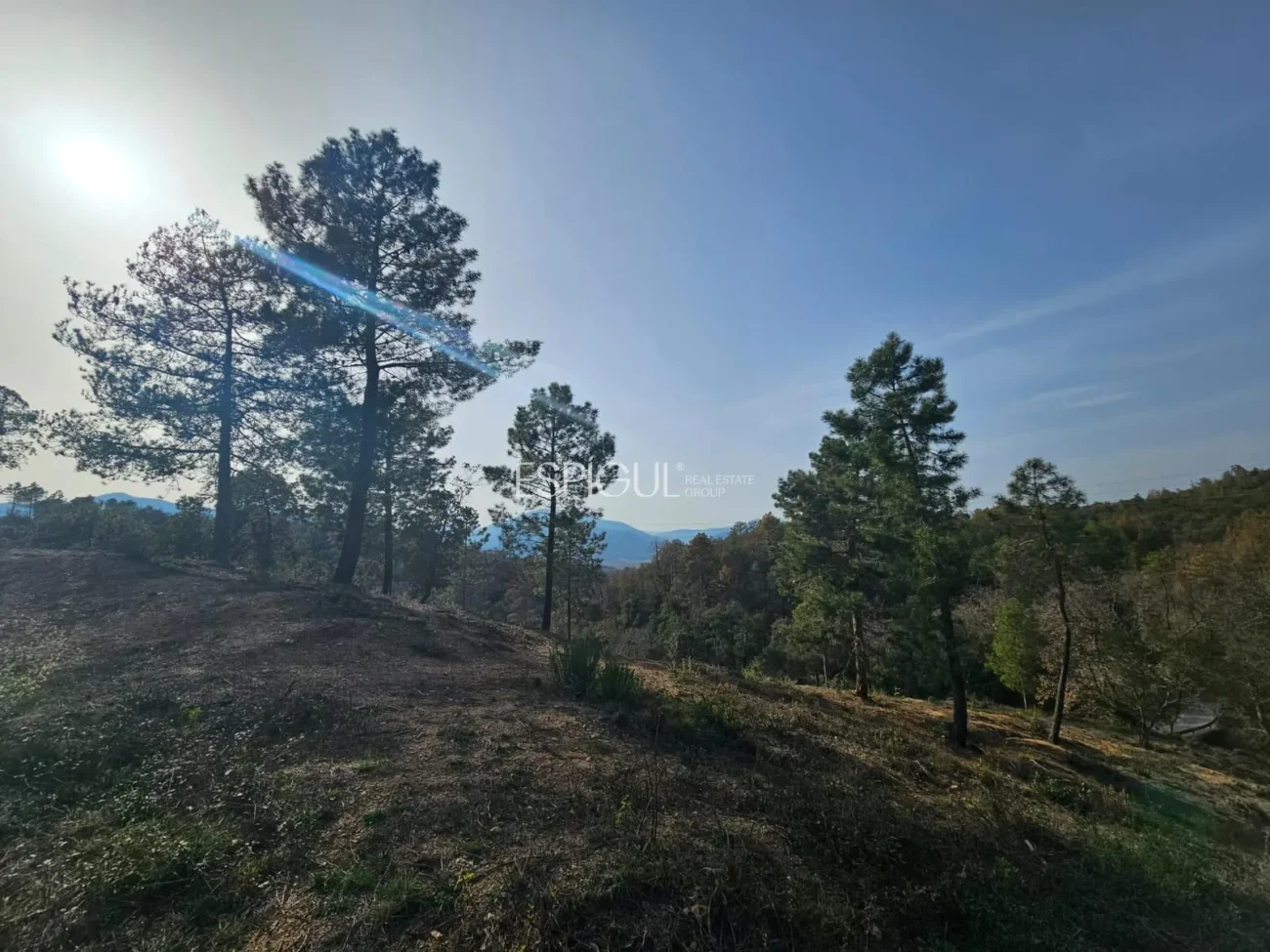 Baugrundstück von 2400 m² in Mas Llunes de Bescanó