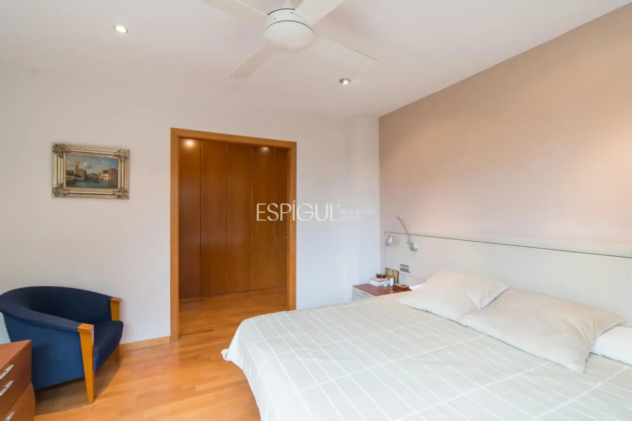 Amplia casa de 6 habitaciones con piscina en Sant Berger, Teià