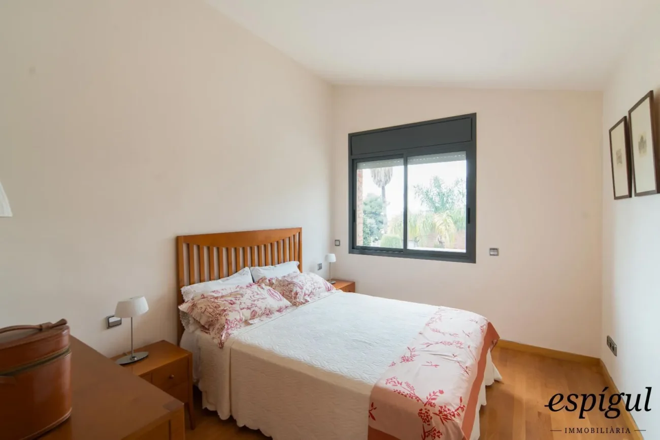 Àmplia casa de 6 habitacions amb piscina a Sant Berger, Teià