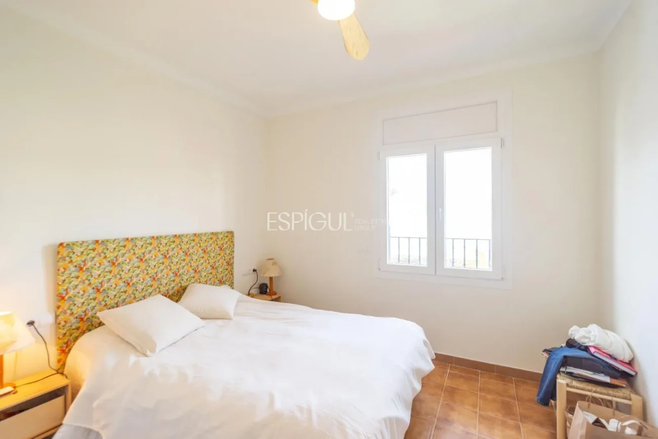 Amplia casa reformada de 6 habitaciones con jardín en Palafrugell