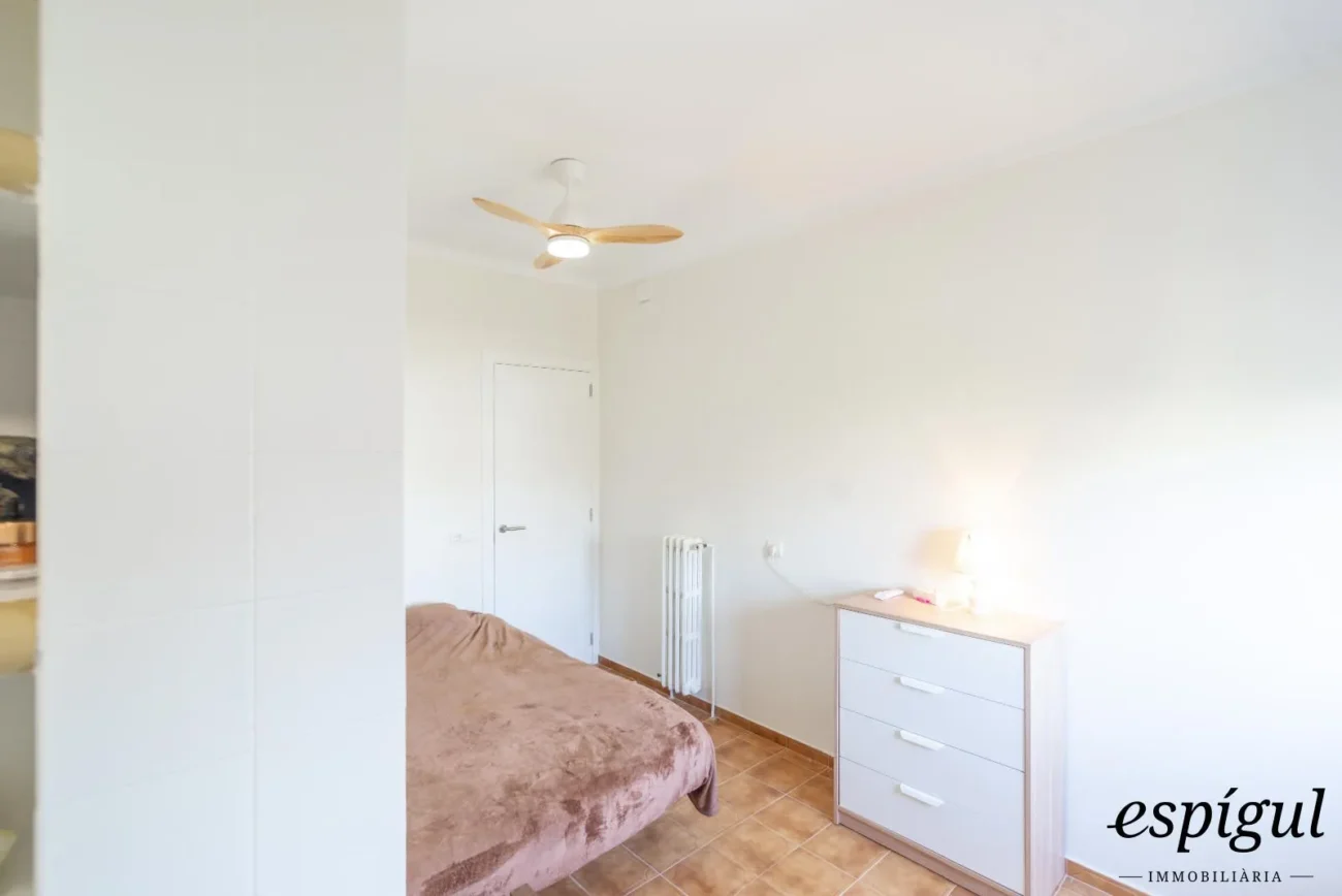 Ampla casa reformada de 6 habitacions amb jardí a Palafrugell