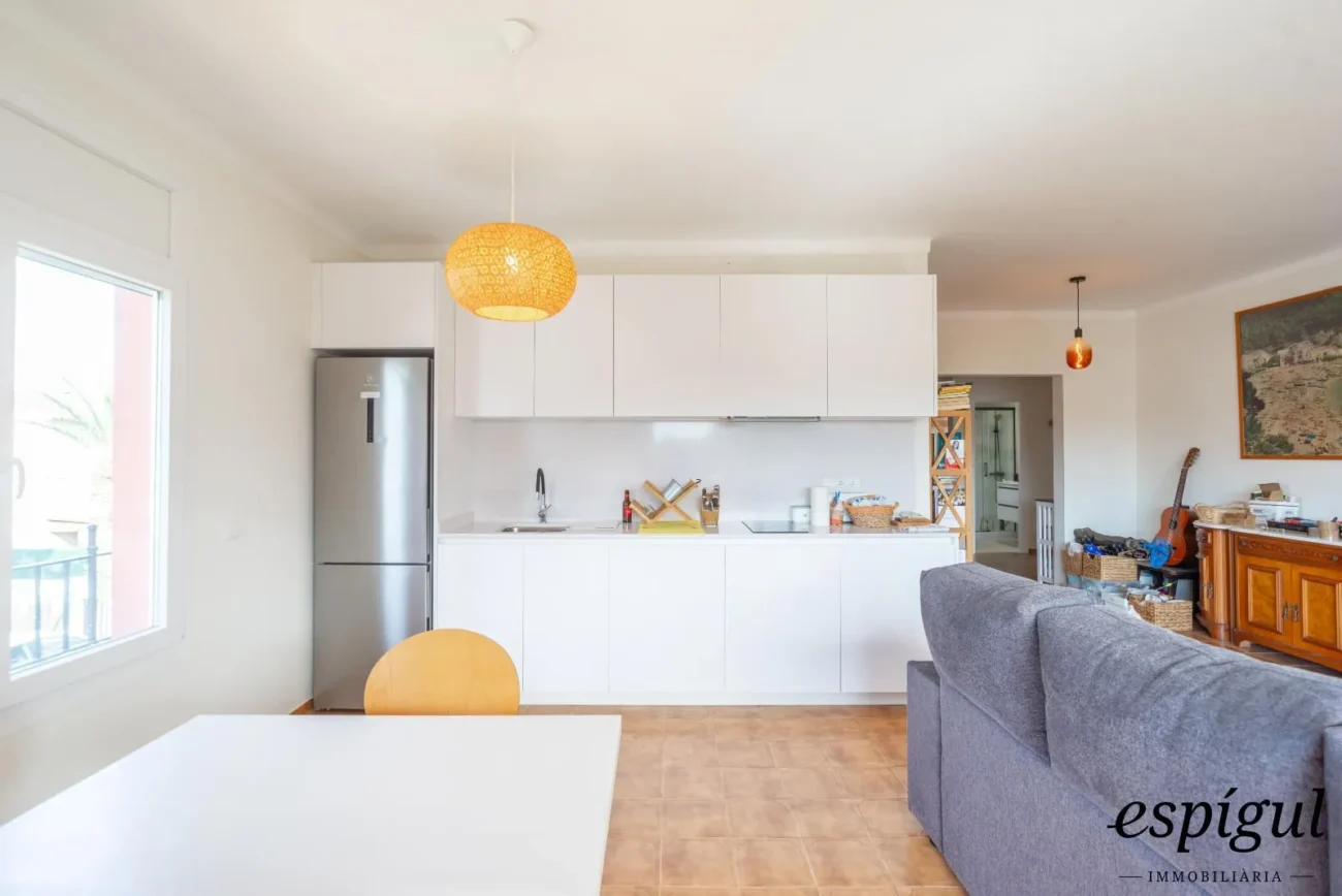 Ampla casa reformada de 6 habitacions amb jardí a Palafrugell