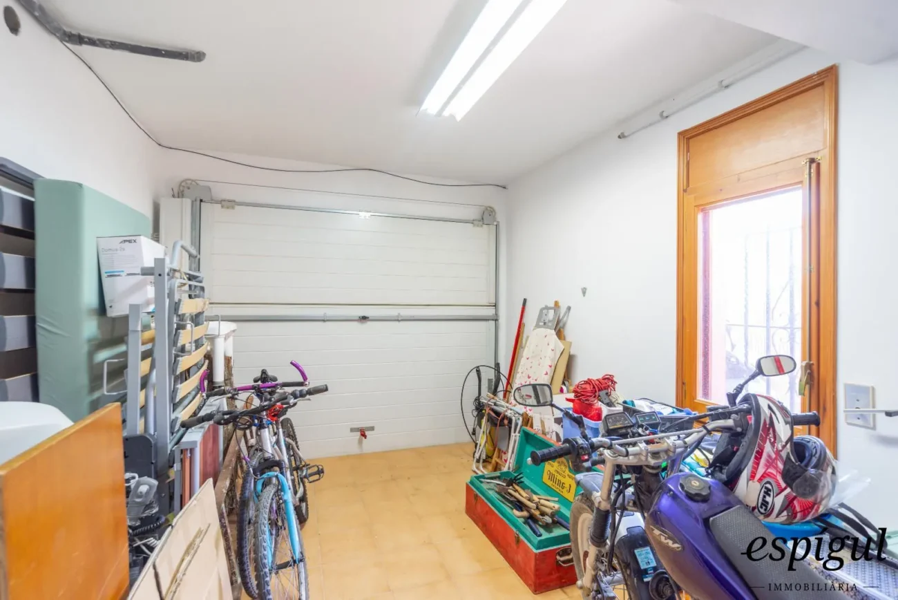 Ampla casa reformada de 6 habitacions amb jardí a Palafrugell