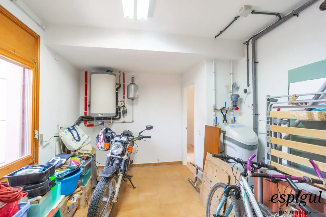 Ampla casa reformada de 6 habitacions amb jardí a Palafrugell