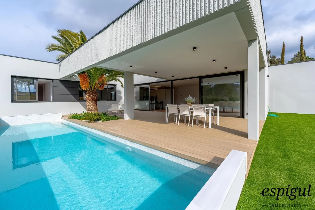 Casa d´obra nova a estrenar en venda a Matadepera