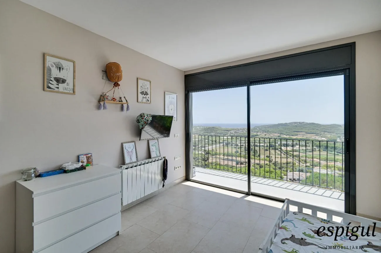 Chalet de lujo en Castell-Platja d’Aro con impresionantes vistas.
