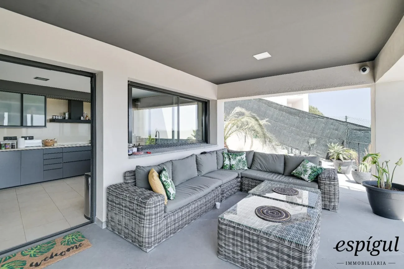 Chalet de lujo en Castell-Platja d’Aro con impresionantes vistas.