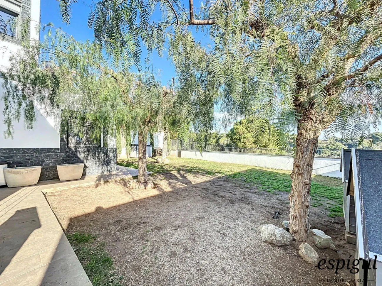 Casa exclusiva amb vistes panoràmiques al mar i la muntanya