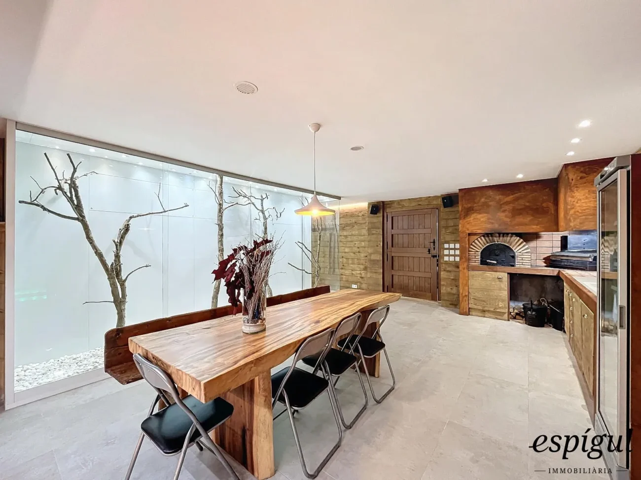 Casa exclusiva amb vistes panoràmiques al mar i la muntanya
