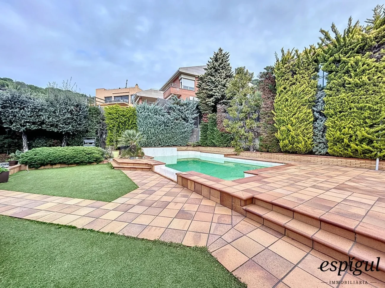 Property with excellent panoramic views in Sant Berger, Teià