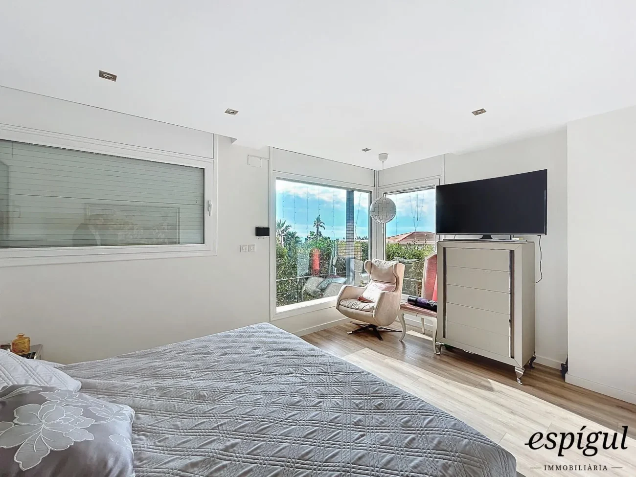 Property with excellent panoramic views in Sant Berger, Teià