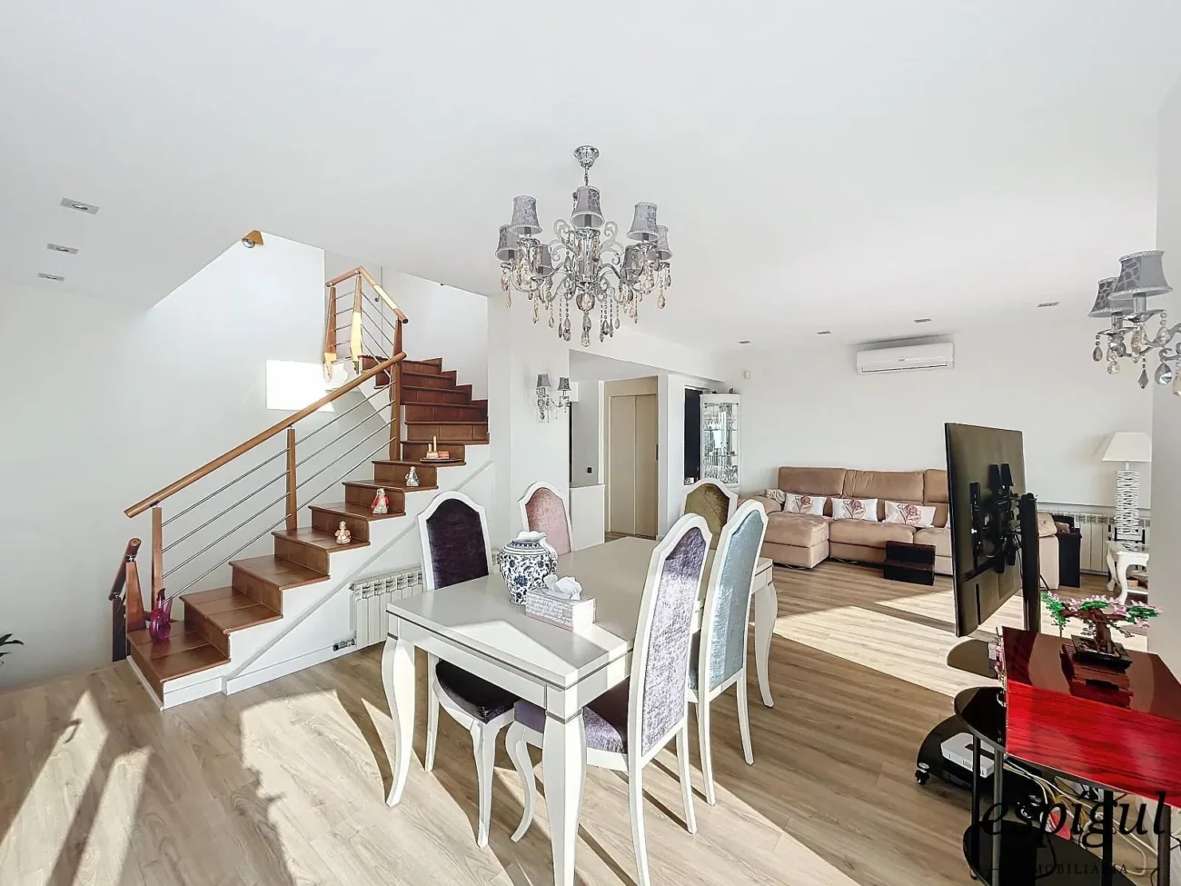 Property with excellent panoramic views in Sant Berger, Teià
