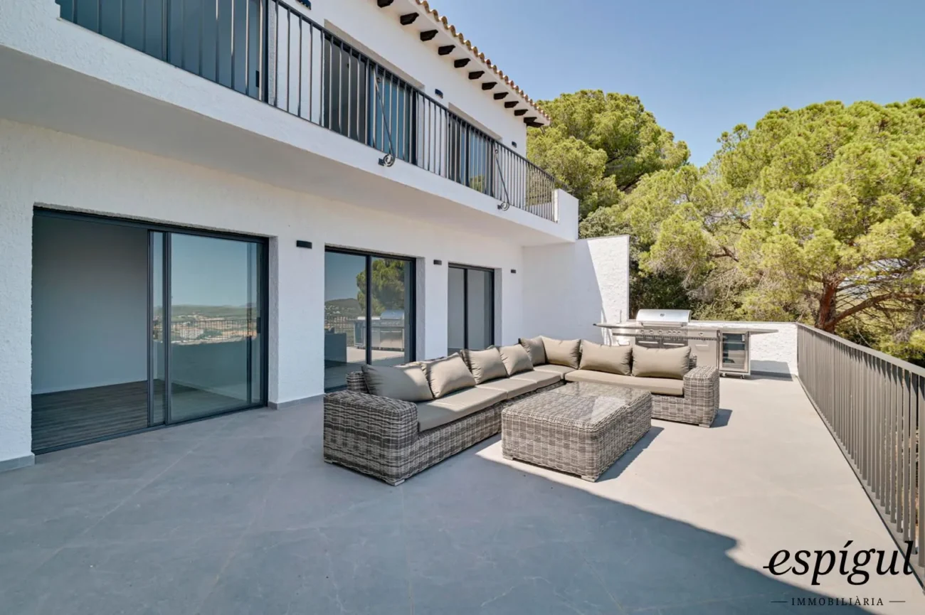 Exclusiva vila de luxe amb vistes panoràmiques a Calonge