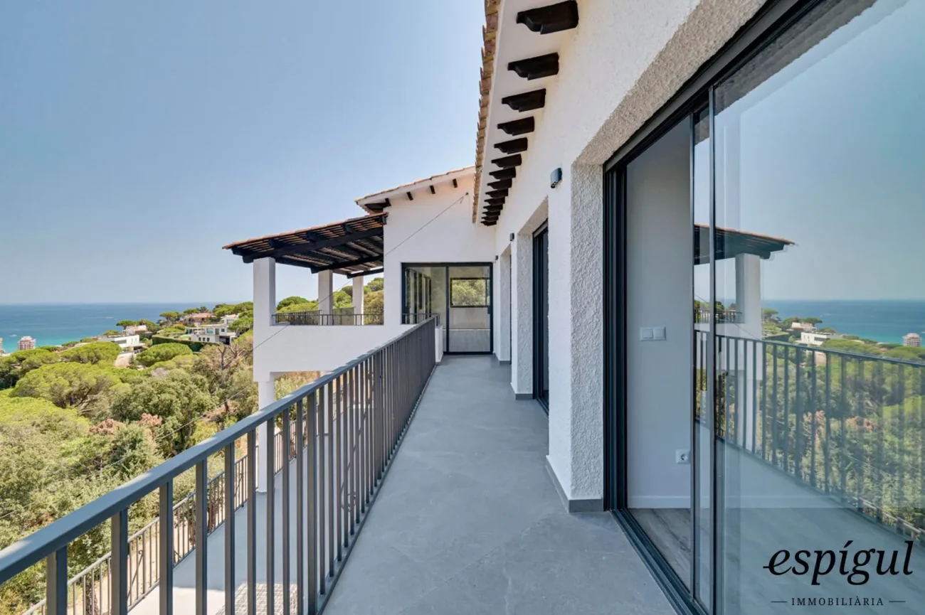 Exclusiva vila de luxe amb vistes panoràmiques a Calonge