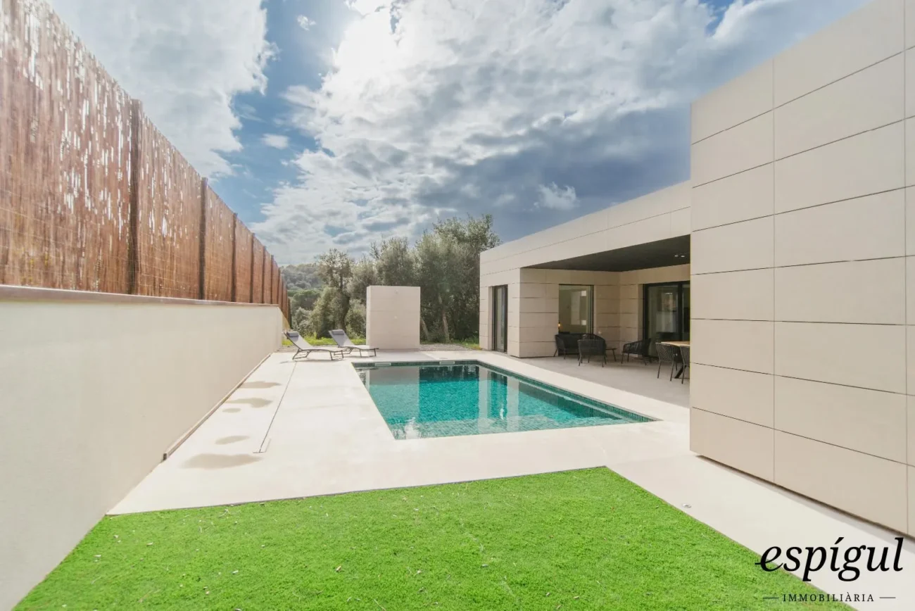 Exclusive new build home in Calonge