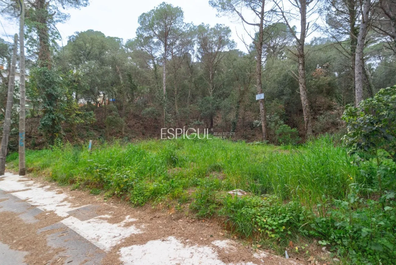 Земельный участок на продажу в Калонже