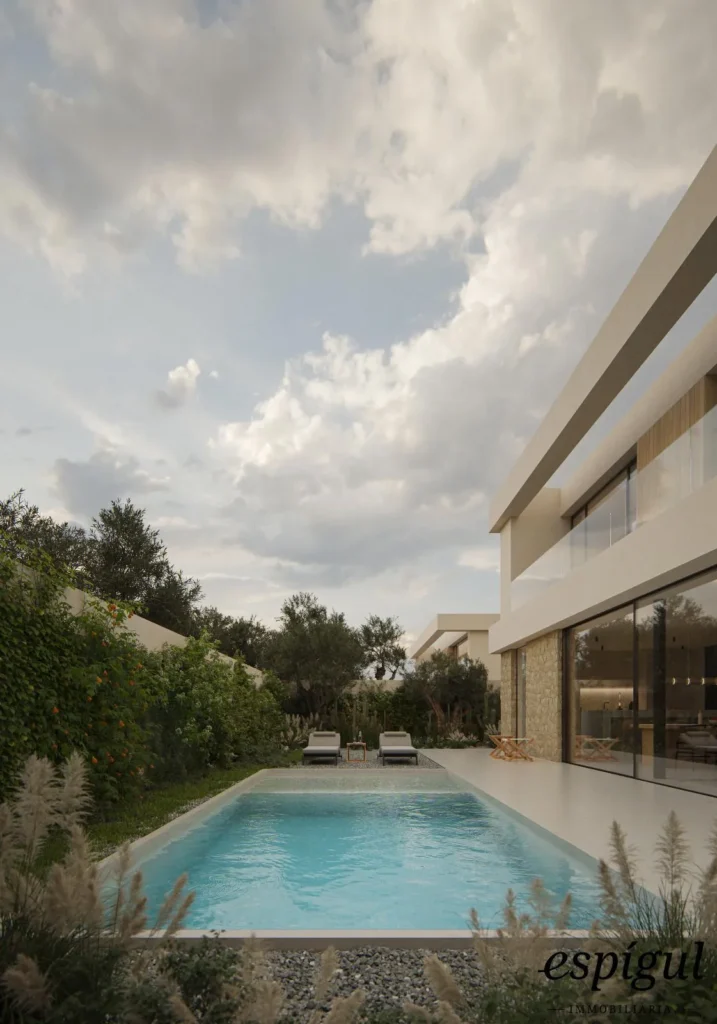 Newly built home just steps from the sea and Marina