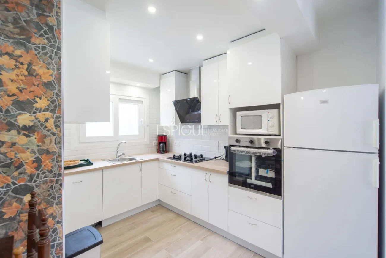 Casa independiente en Urbanización Rosamar