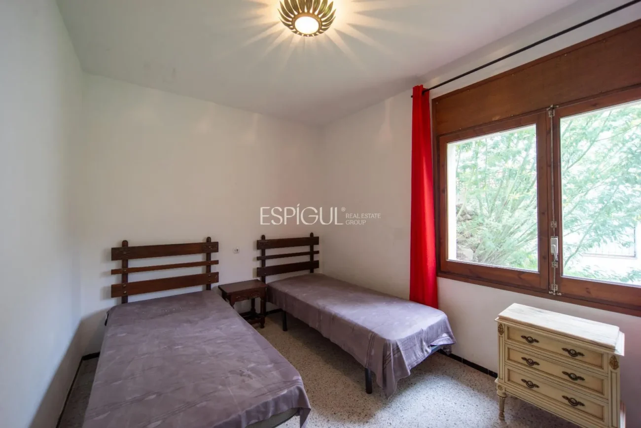 Casa independent a la Urbanització Rosamar