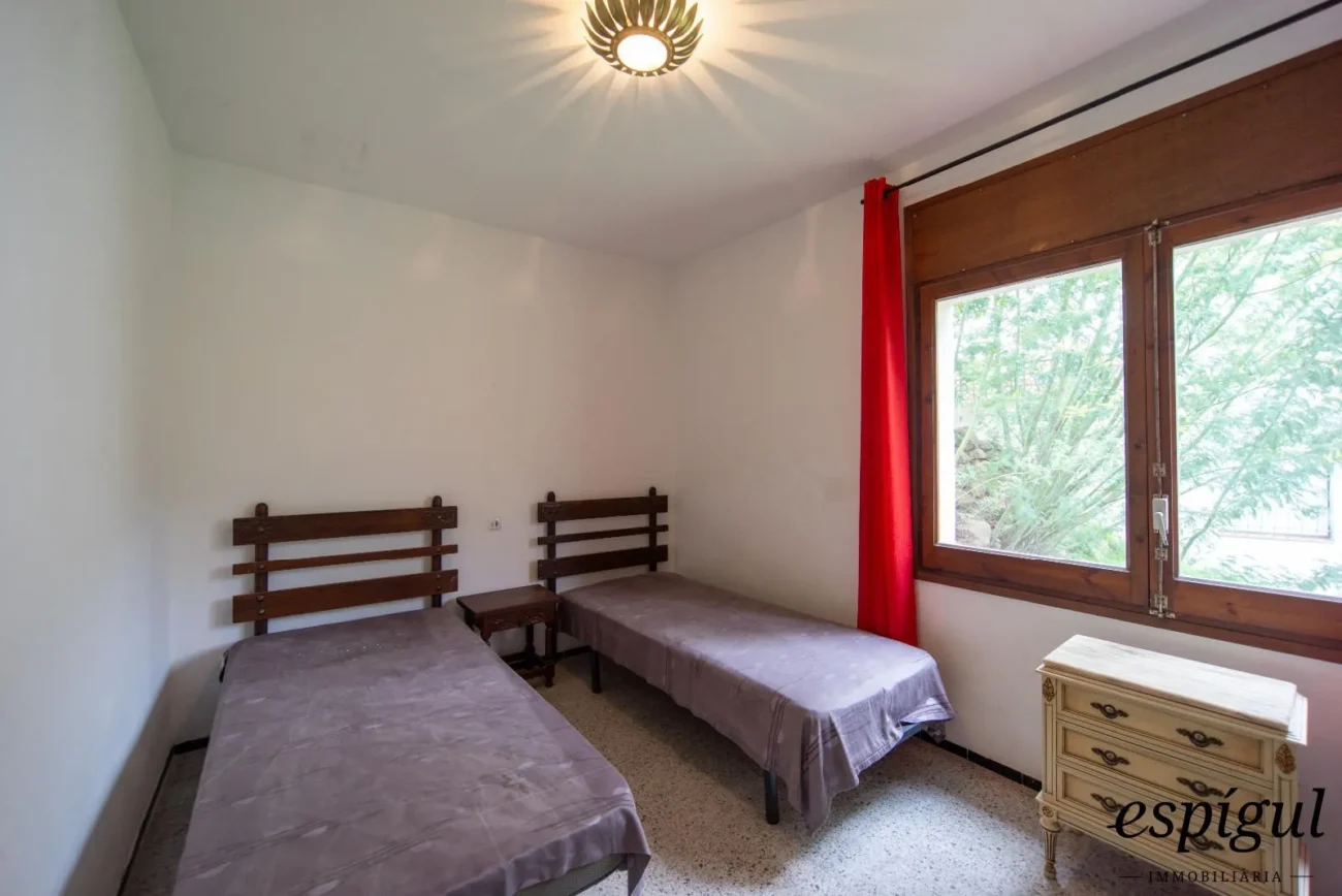 Casa independiente en Urbanización Rosamar