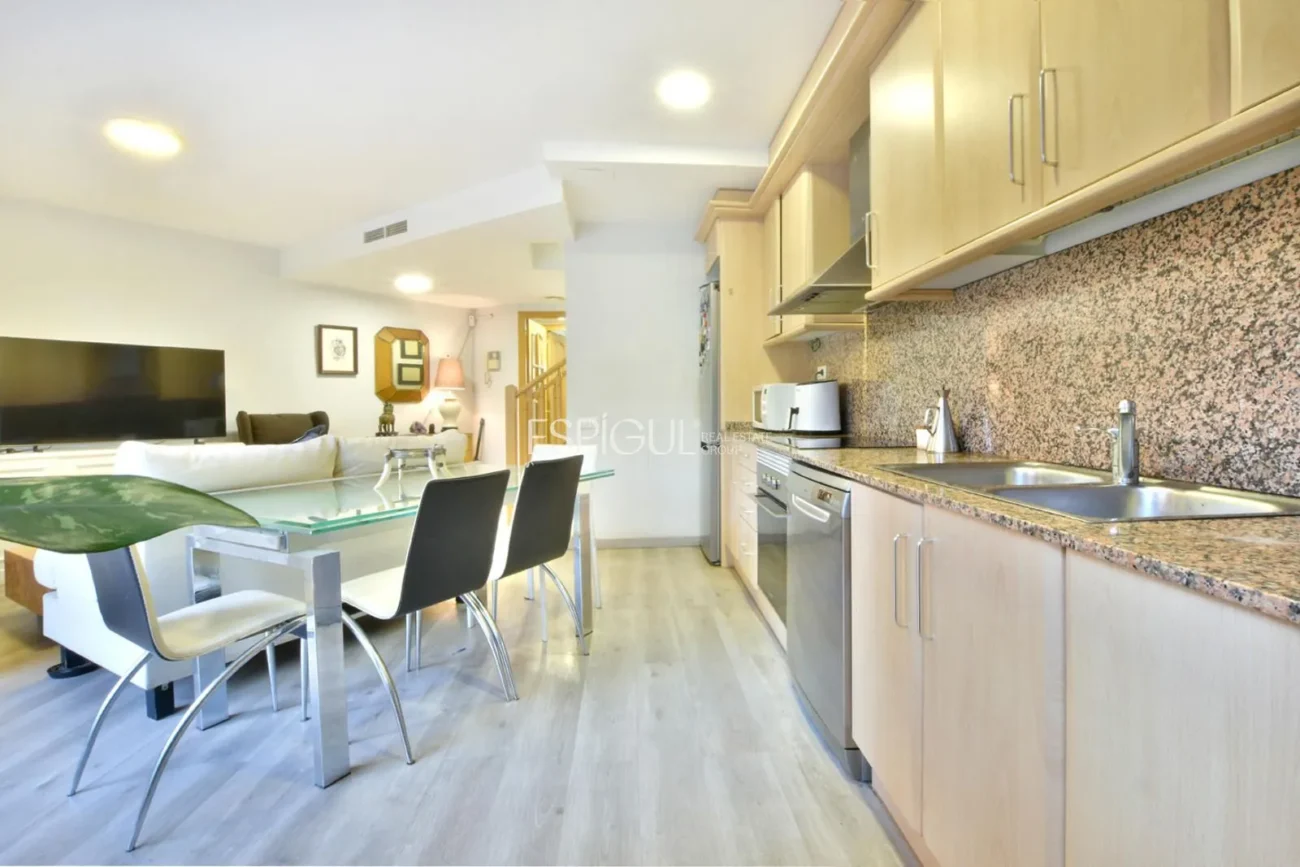 Encantadora casa adosada en Can Baró