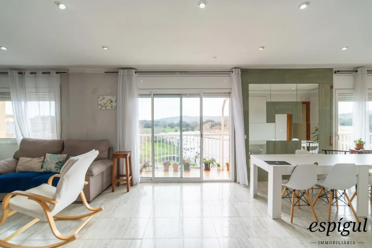 Spectacular penthouse in the center of Santa Cristina d’Aro