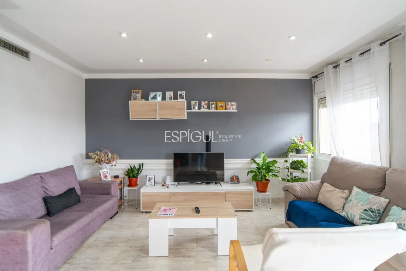 Эффектный пентхаус в центре Санта-Кристина-д’Аро