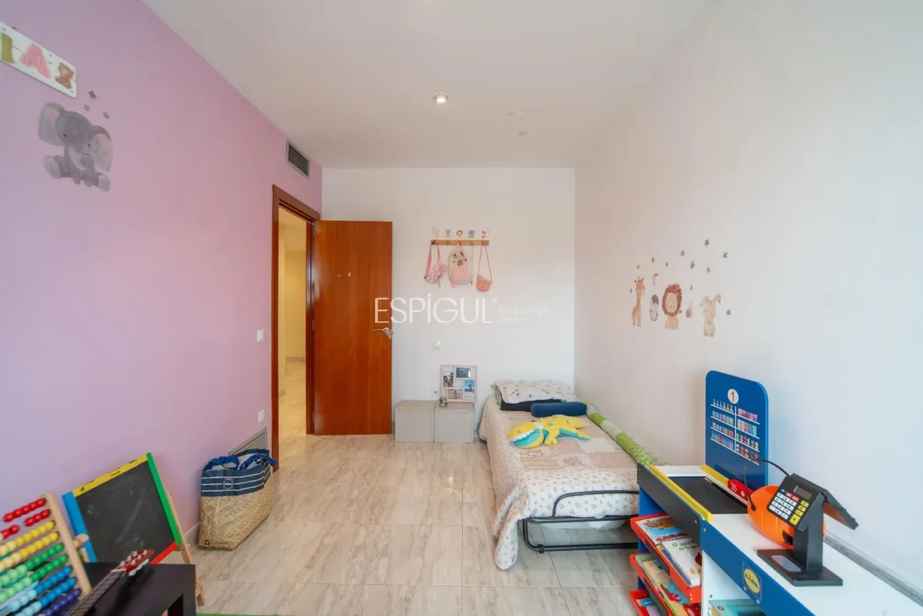 Эффектный пентхаус в центре Санта-Кристина-д’Аро