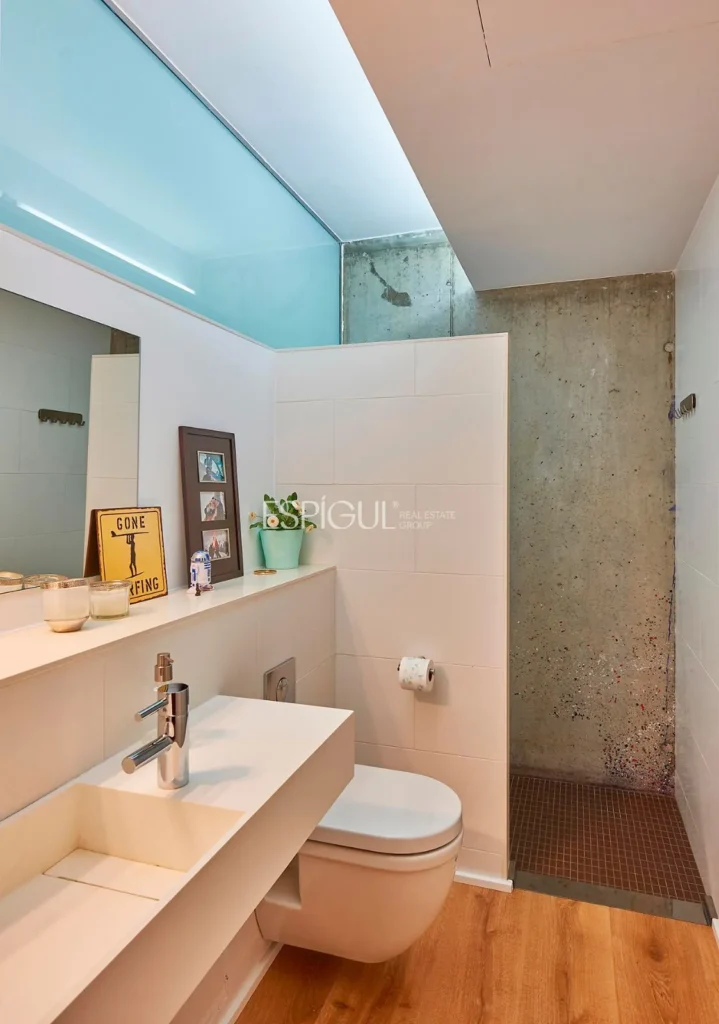 Espectacular casa en una gran parcela con jardín y piscina