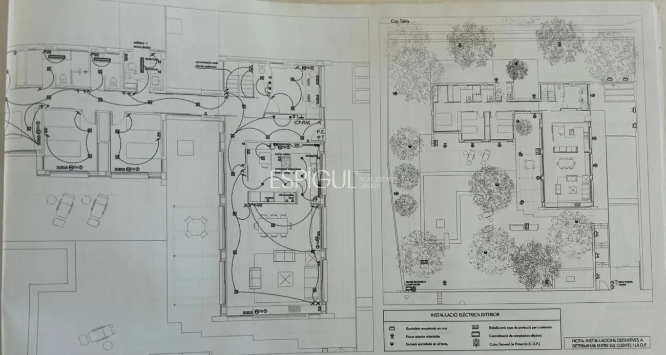 Espectacular casa en una gran parcela con jardín y piscina